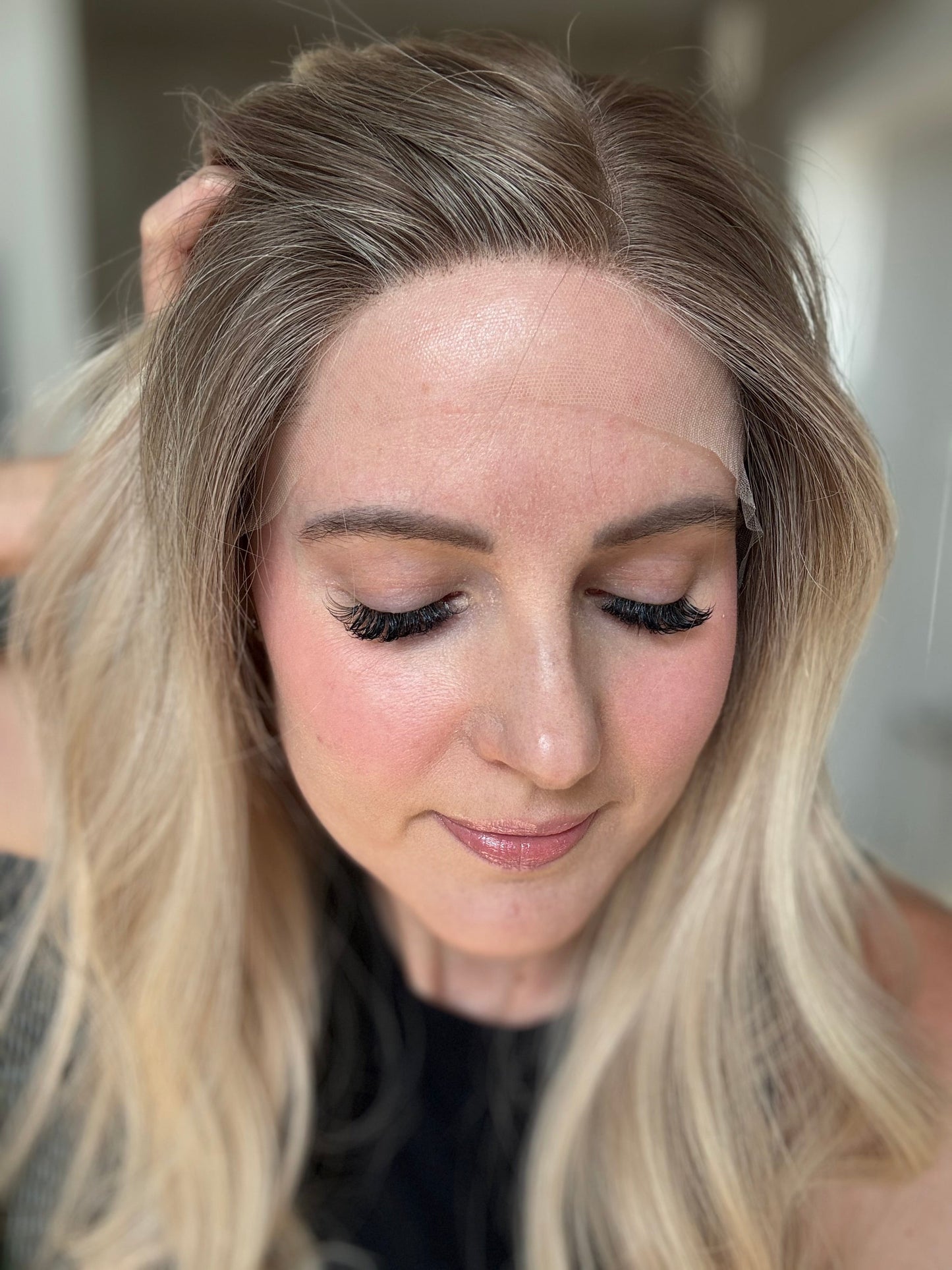 22" Hillary Comfort Cap Lace Top Wig (S) (FINAL SALE)