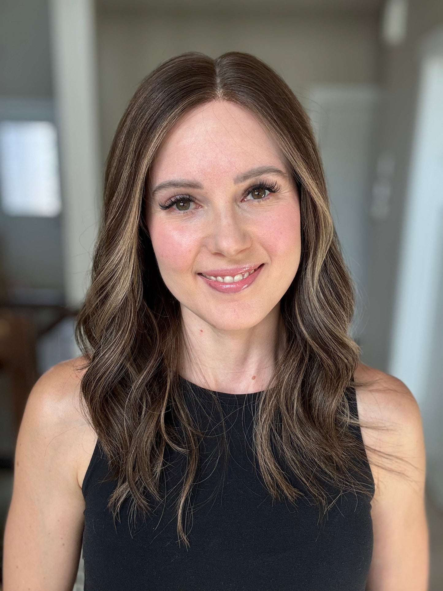 20" Jennifer Comfort Cap Lace Top Wig (S)