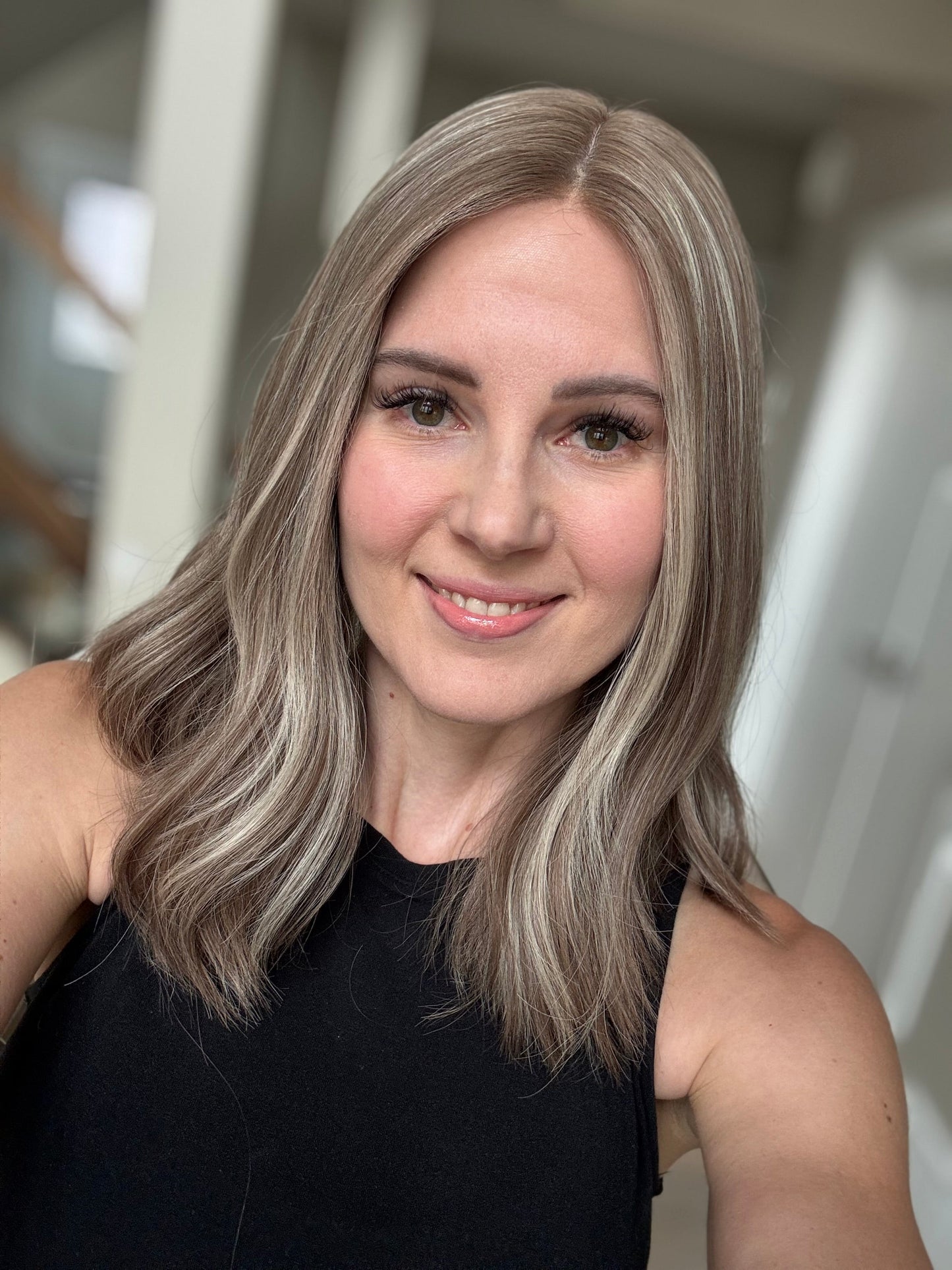 18" Jocelyn LOB Comfort Cap Silk Top Wig (S)