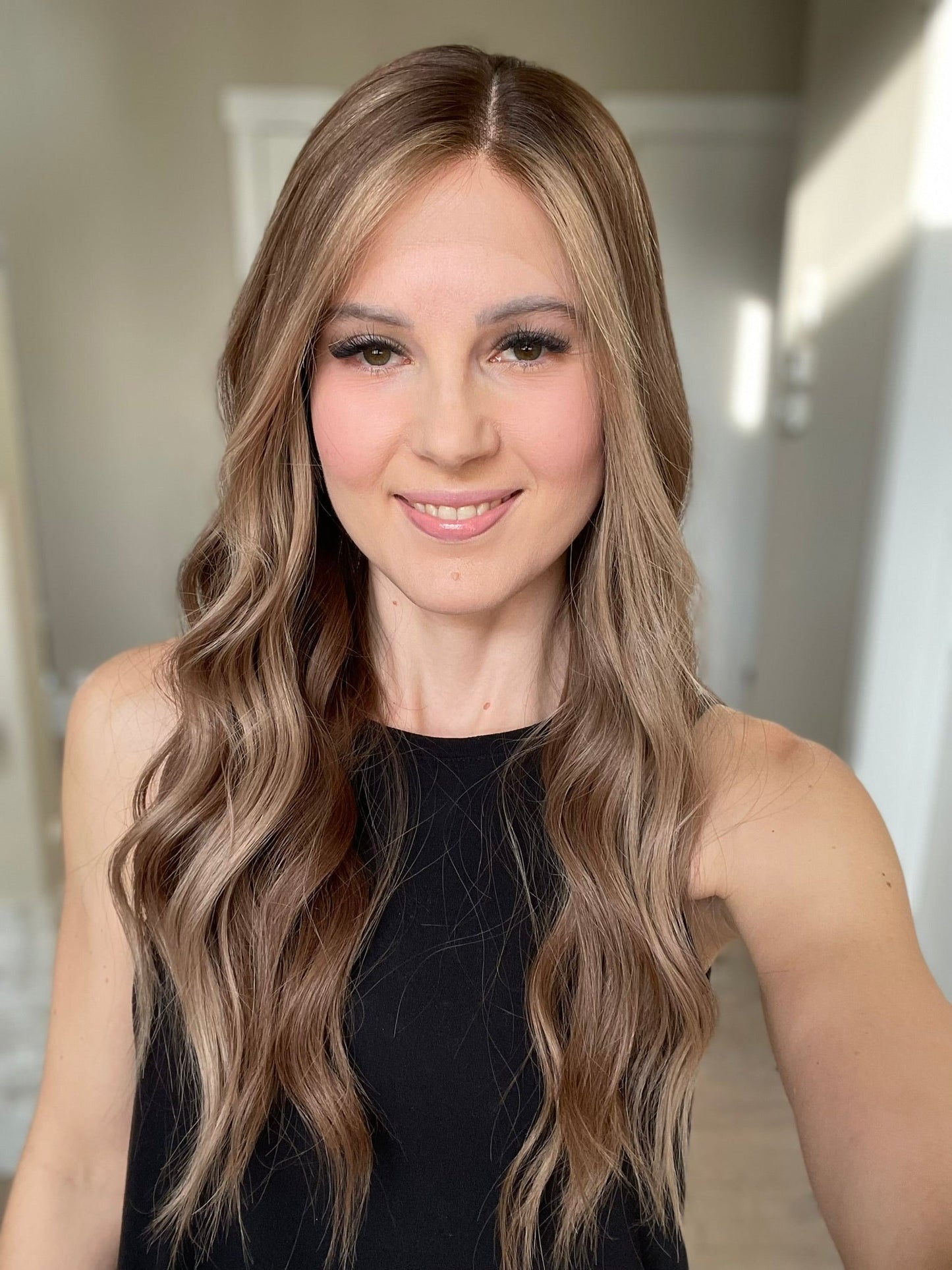 24" Lola Comfort Cap Lace Top Wig (S)