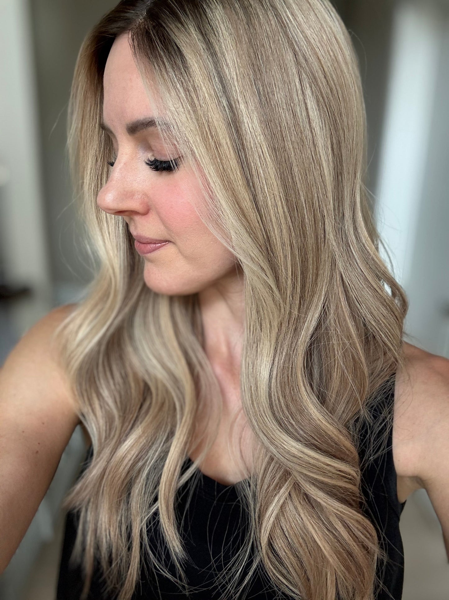 23" Olivia Comfort Cap Silk Top Wig (S)