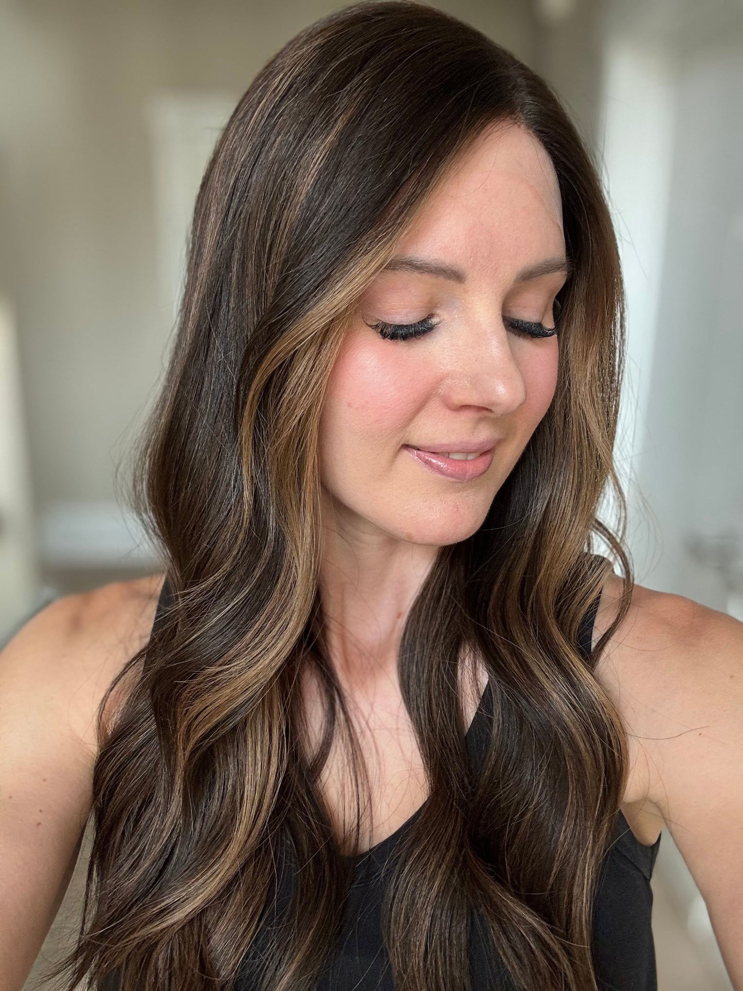 24" Tatiana Comfort Cap Lace Top Wig (M)