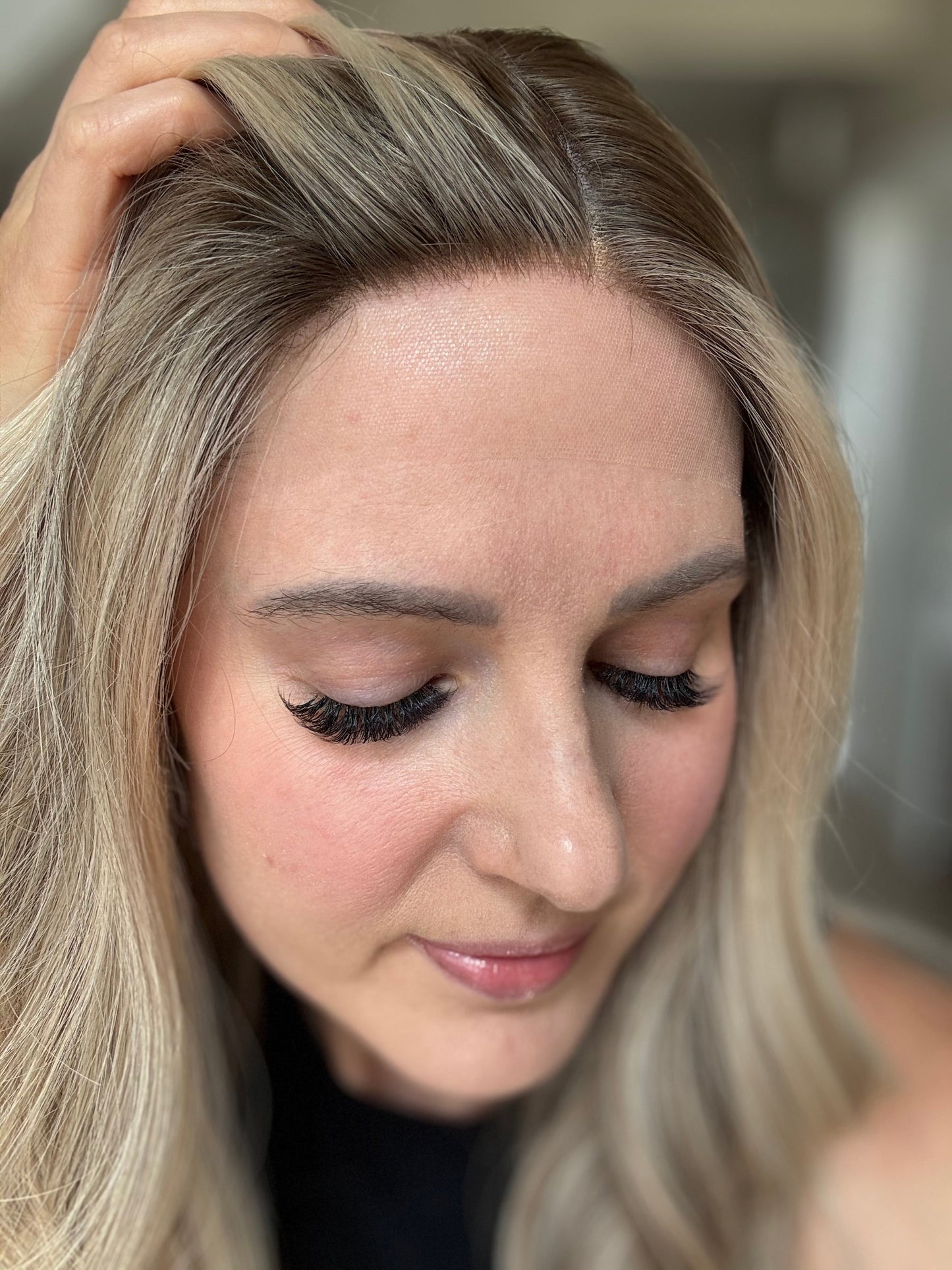 21" Katelyn Comfort Cap Silk Top Wig (M)