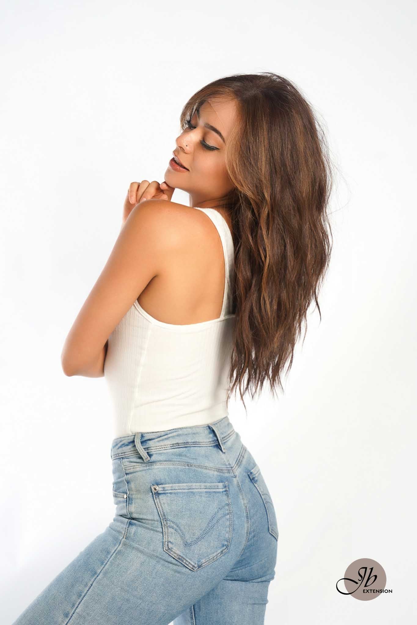 JBEXTENSION 22 Inches Brown With Highlight Body Wave Pre-Cut Free Part Frontlae Glueless Wig INéS HIGHLIGHT