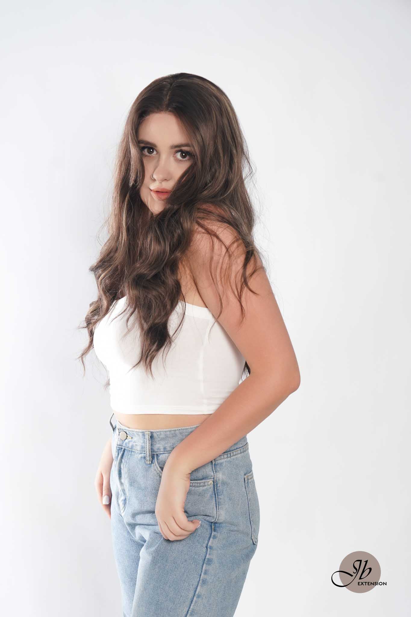 JBEXTENSION 26 Inches Body Wave Brown With Highlight Pre-Cut Frontlace Glueless Wig CLAIRE LACE L