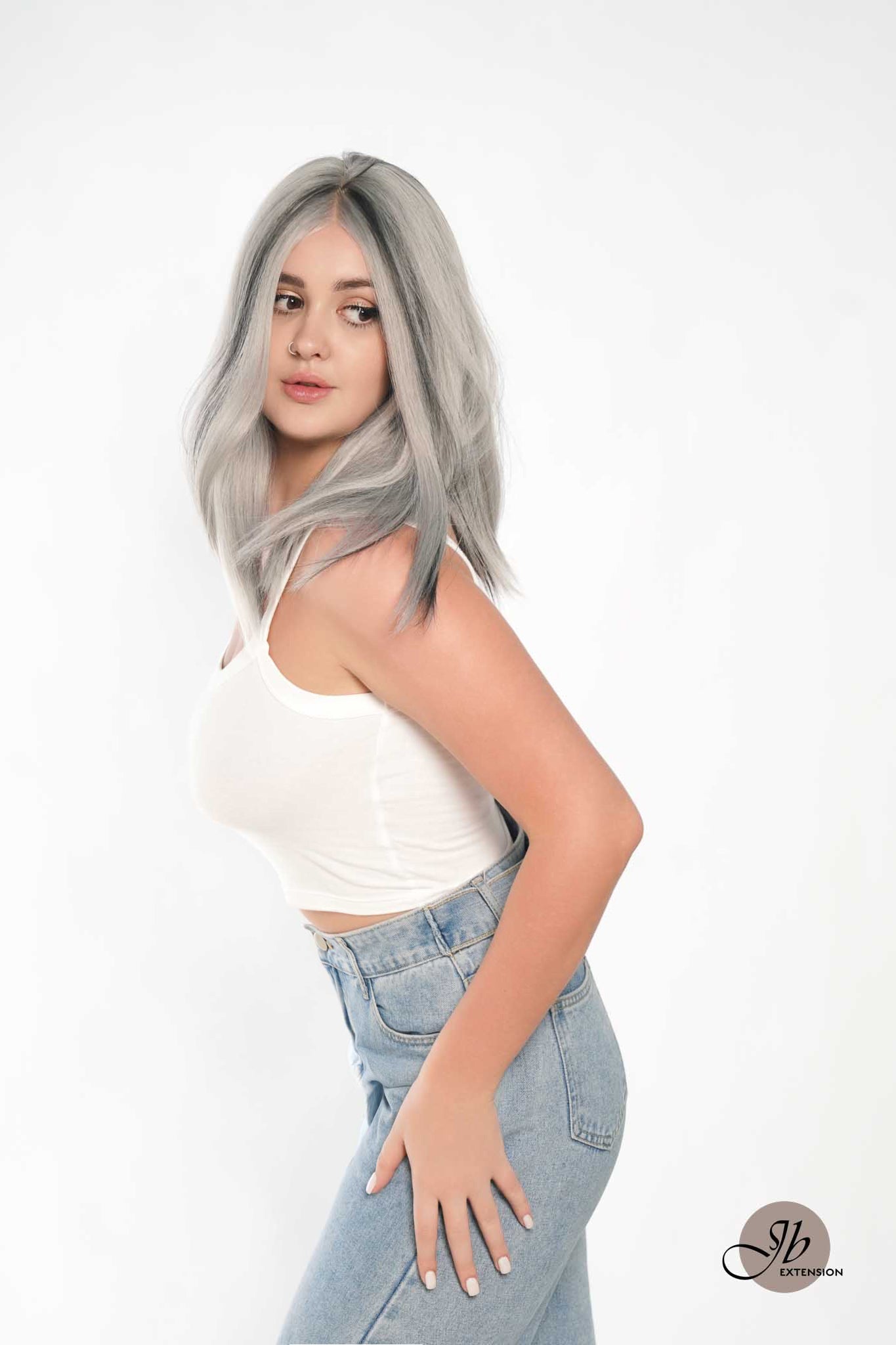 JBEXTENSION 14 Inches Bob Cut Mix Silver Frontlace Glueless Wig GIULIA BOB SILVER (FREE PARTING)