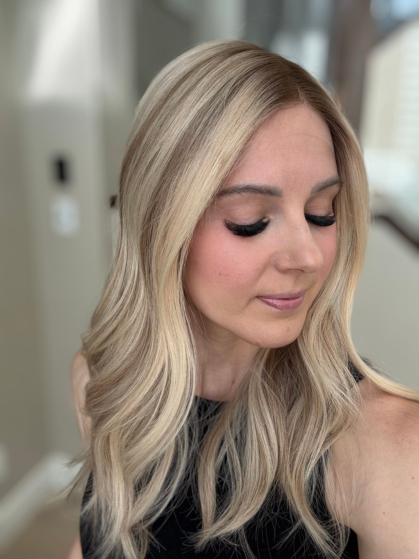 22" Kali Comfort Cap Lace Top Wig (M) (FINAL SALE)