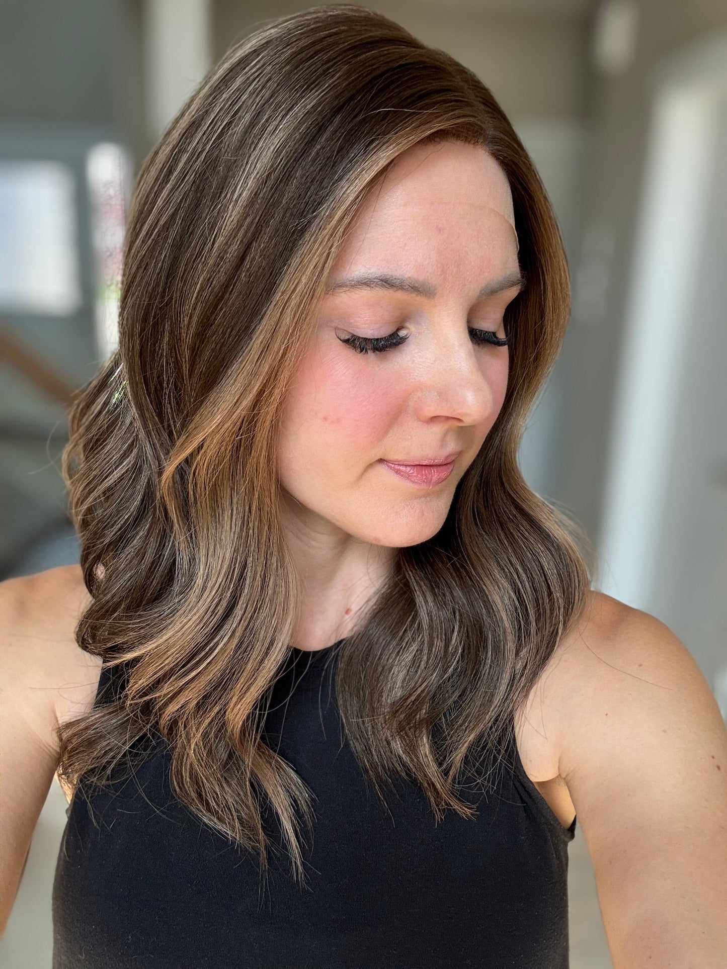 20" Jessie Comfort Cap Lace Top Wig (M)