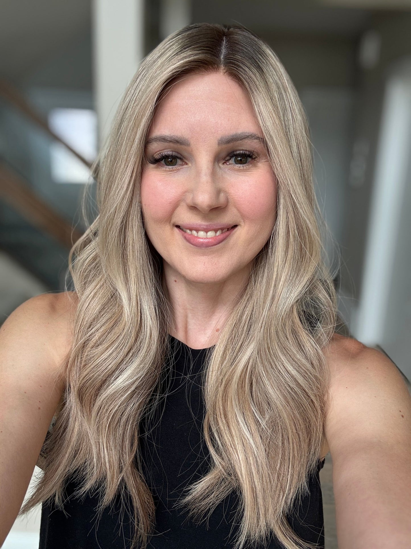 23" Olivia Comfort Cap Silk Top Wig (S)