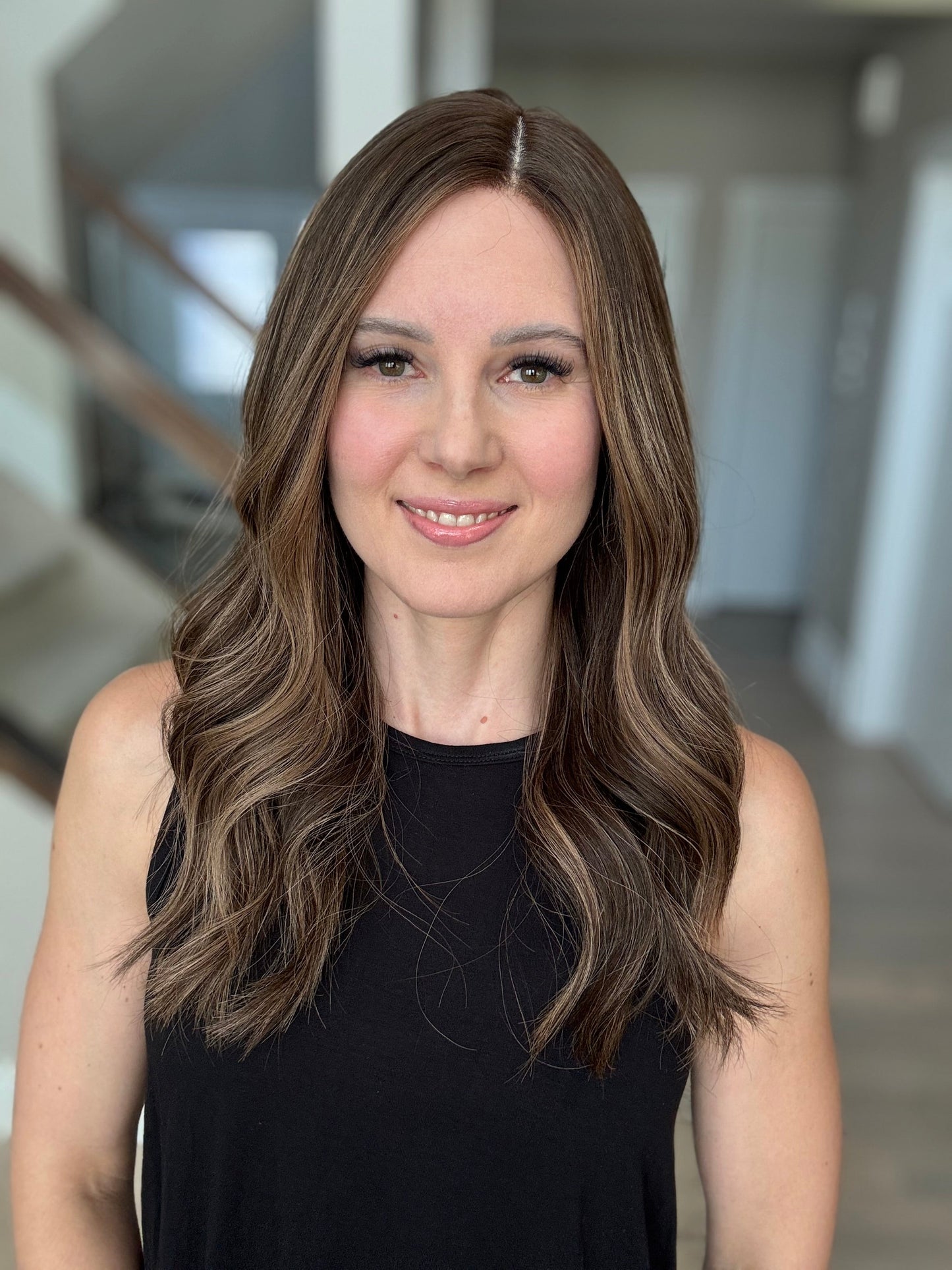 22" Jennifer Comfort Cap Silk Top Wig (S)