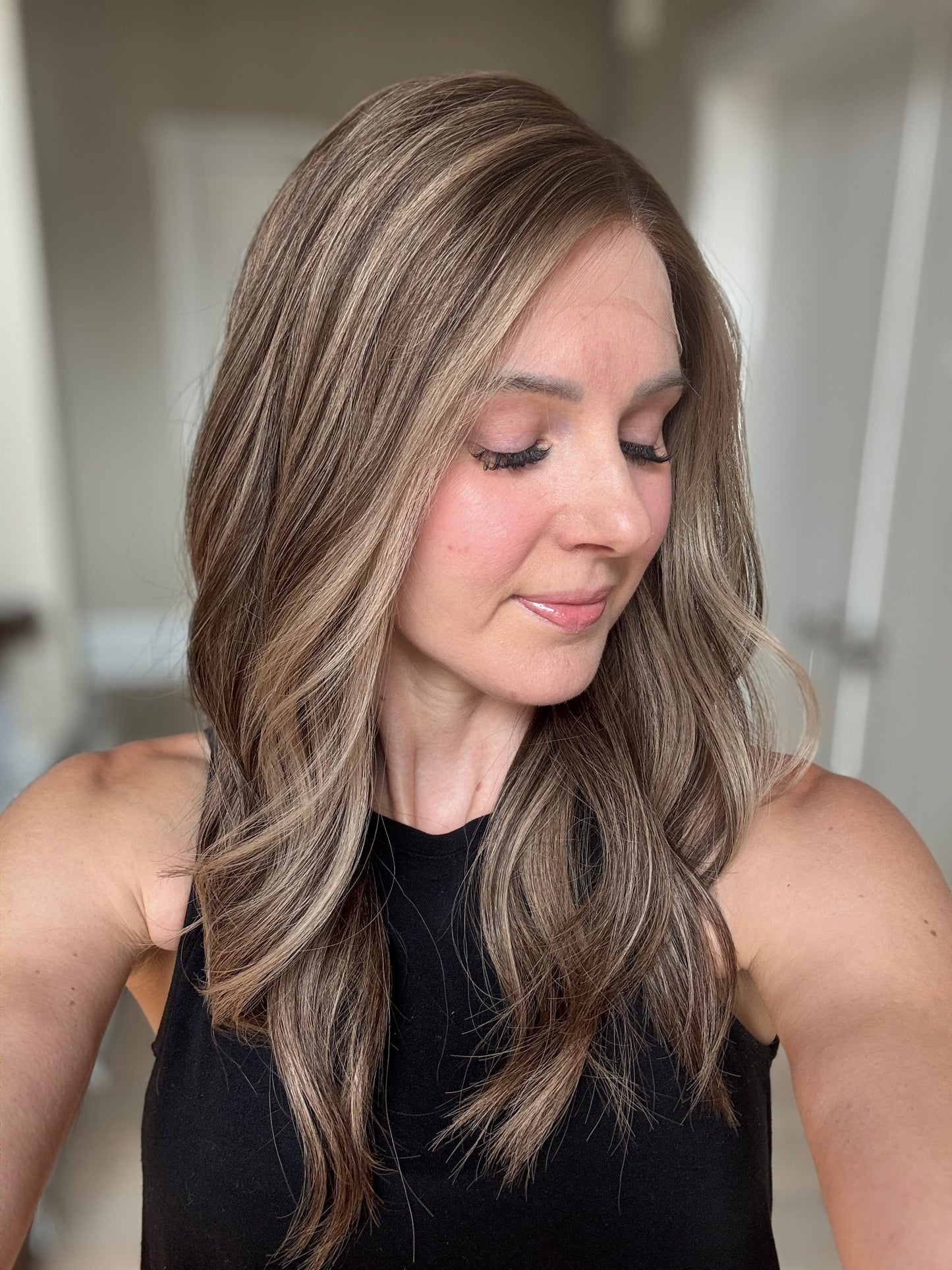 22" Jessica Comfort Cap Lace Top Wig (M)