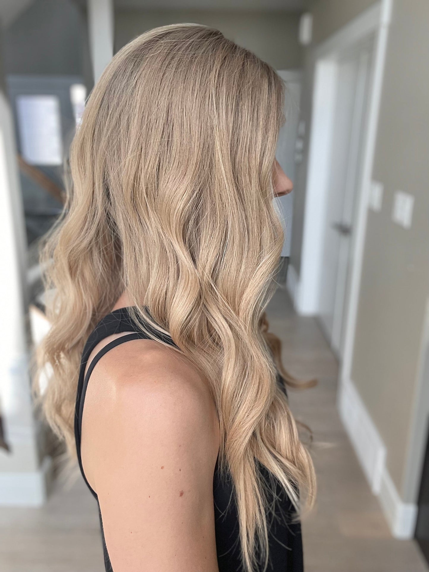 24" Melina Luxury Cap Lace Top Wig (M) (FINAL SALE)