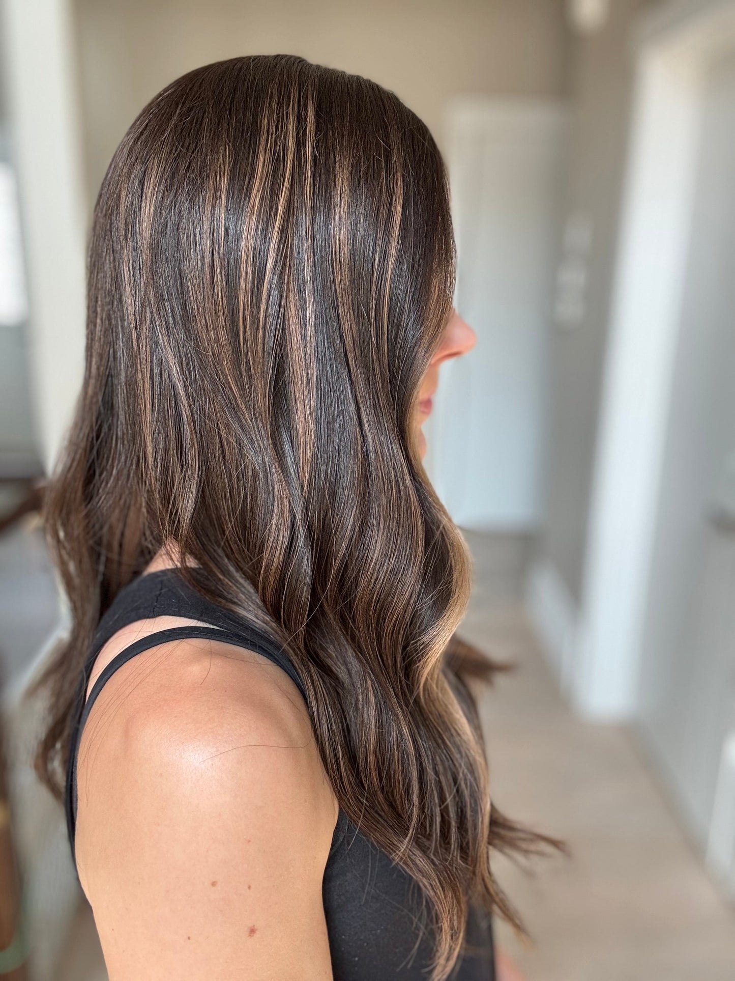 24" Tatiana Comfort Cap Lace Top Wig (M)