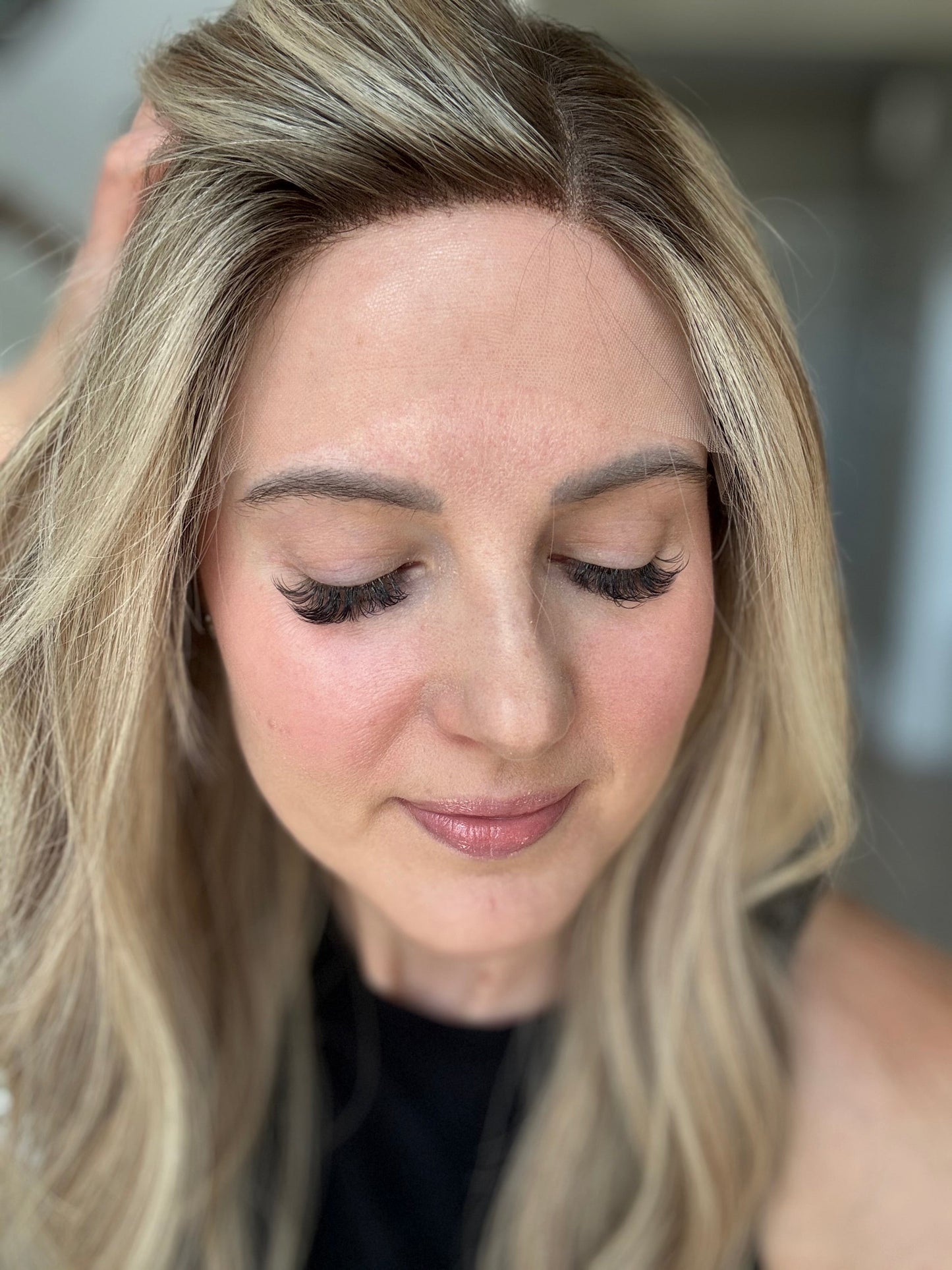 22" Olivia Comfort Cap Lace Top Wig (M) (FINAL SALE)