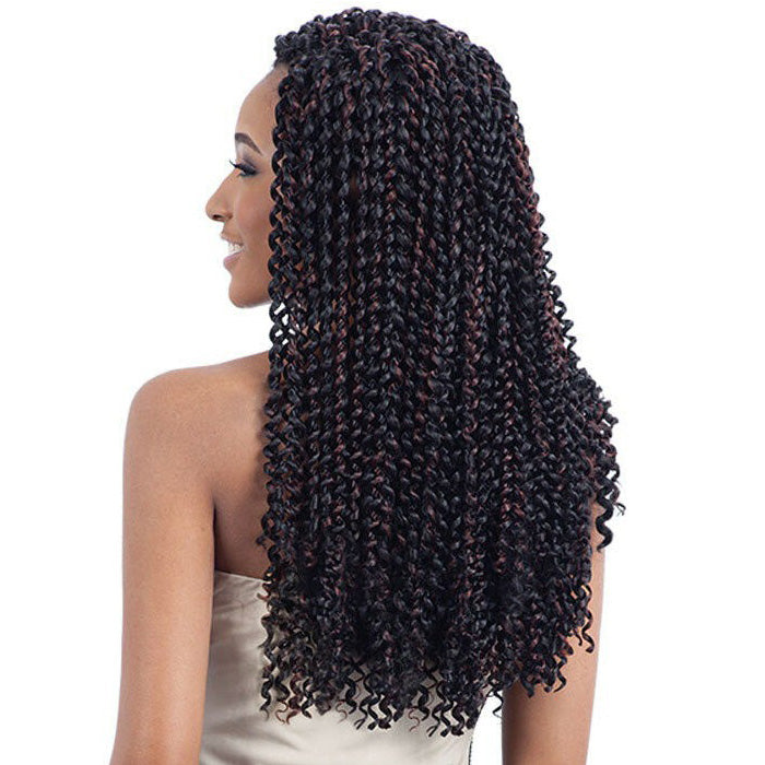 Model Model Glance Crochet Braid - BOHEMIAN CURL