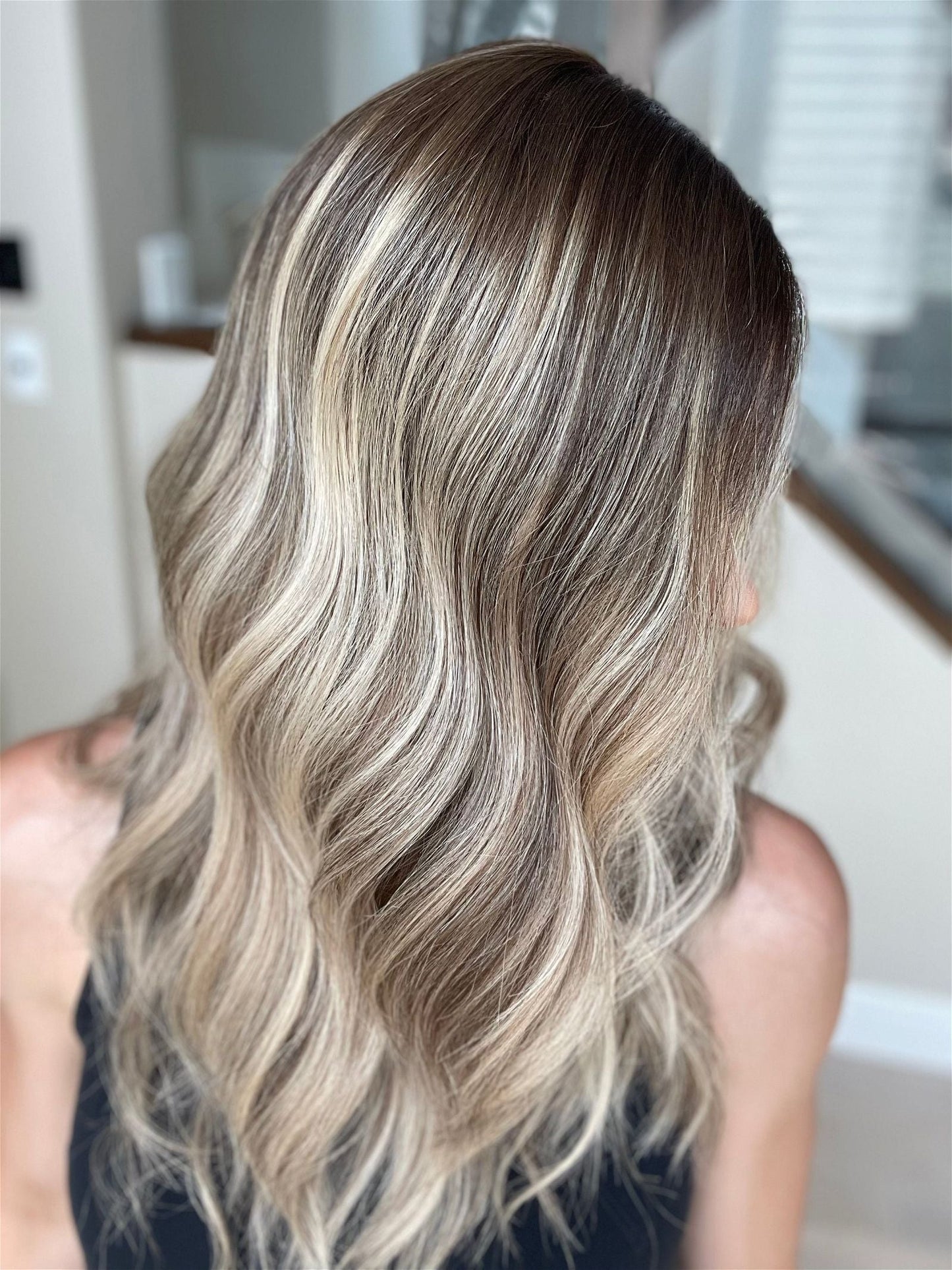 21" Kassie Comfort Cap Silk Top Wig (S/M)