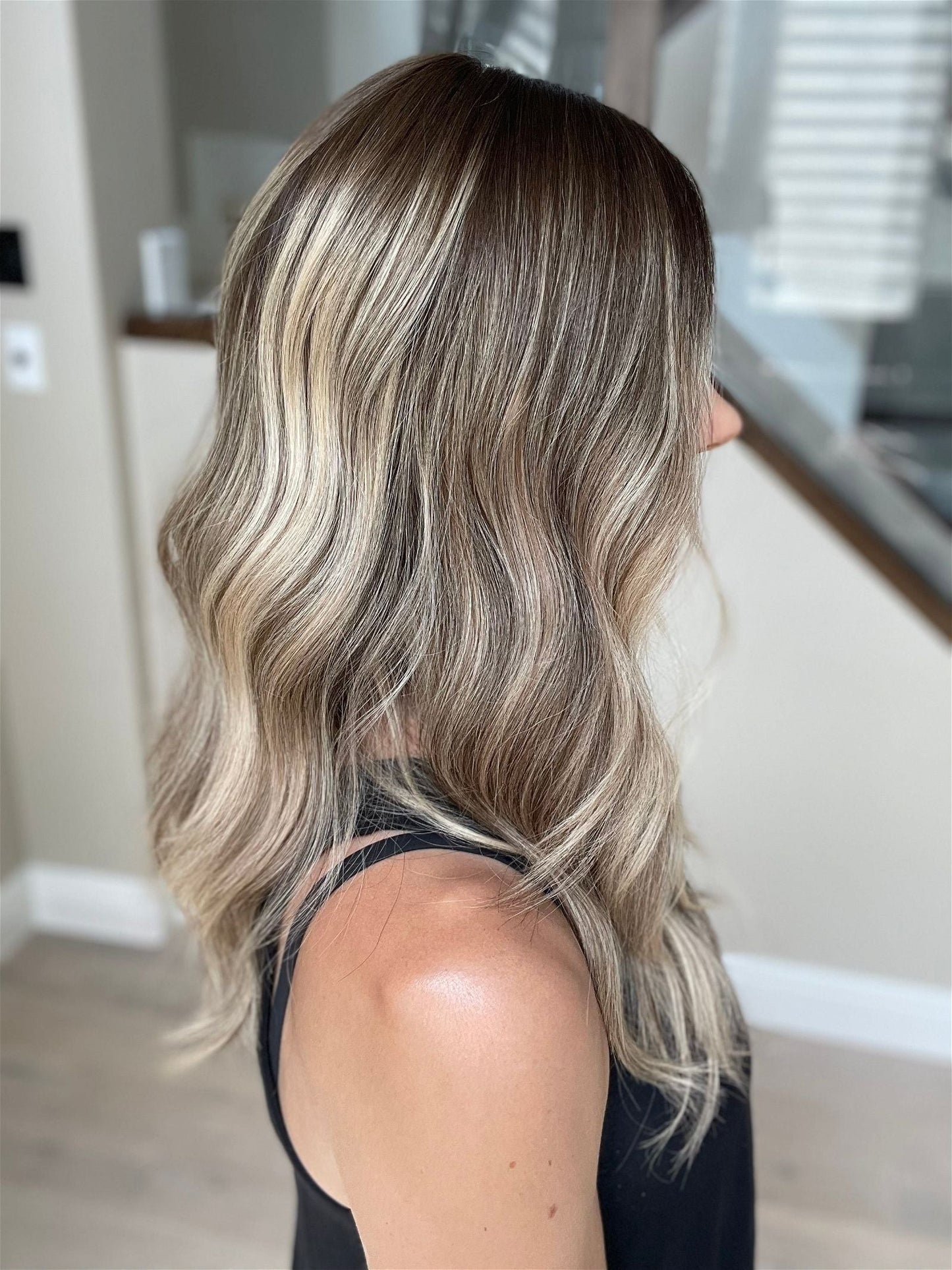 21" Kassie Comfort Cap Silk Top Wig (S/M)