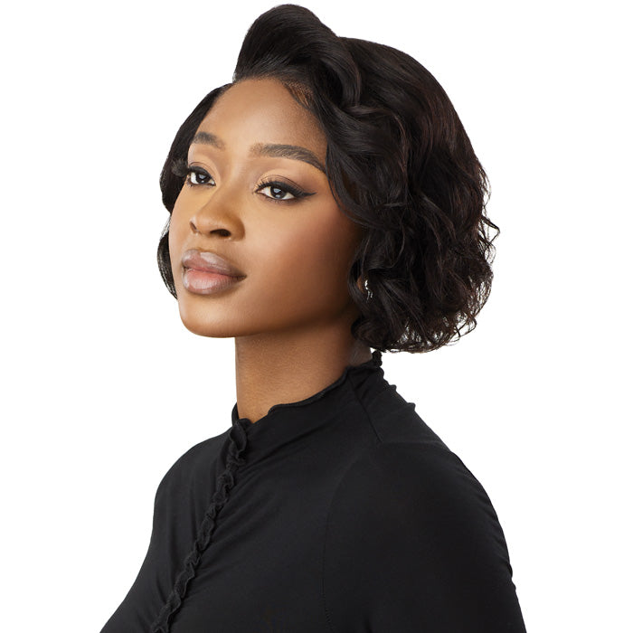 Outre My Tresses Black Label Premium 100% Unprocessed Human Hair HD 13x4 Lace Front Wig - HH-VIRGIN WAVY BOB 10"