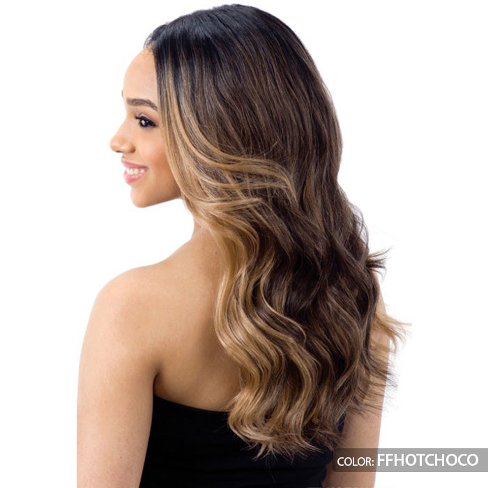 Shake N Go Equal 5" Lace Part Wig - VALENTINO