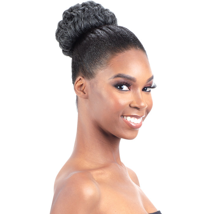 Model Model Miss Divine Bun - SASHA