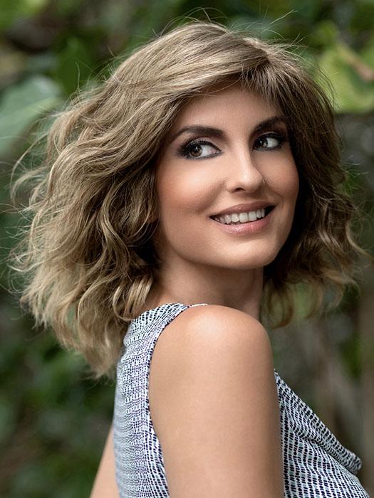 Dakota | Synthetic Wig (Mono Part)